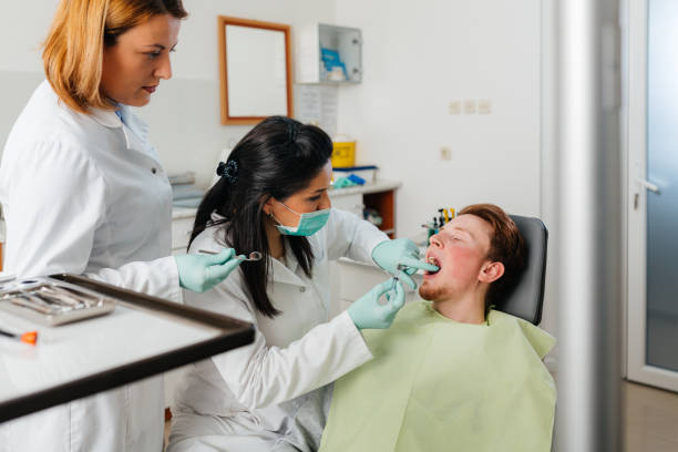 Best Emergency Dentist for Knocked-Out Tooth in Georgetown, IN